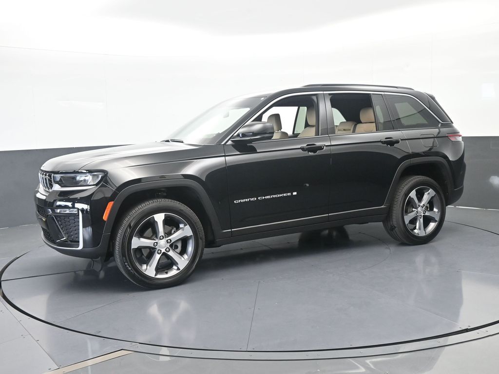 jeep grand cherokee 2026 1C4RJGBR2TC203080 image jeep grand cherokee 2026 1C4RJGBR2TC203080 image